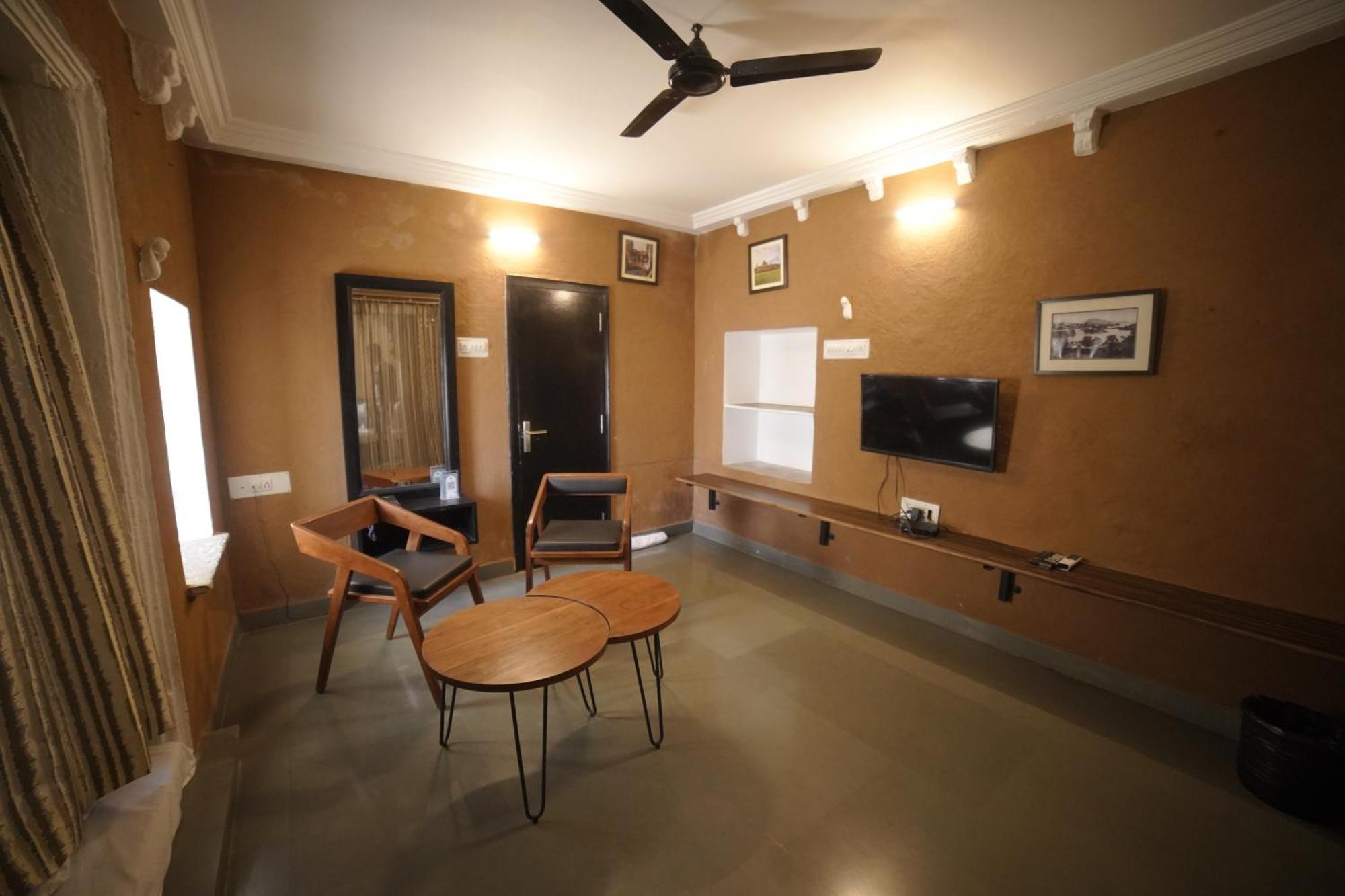 Hotel Udai Niwas By The Lake Udaipur Exterior foto